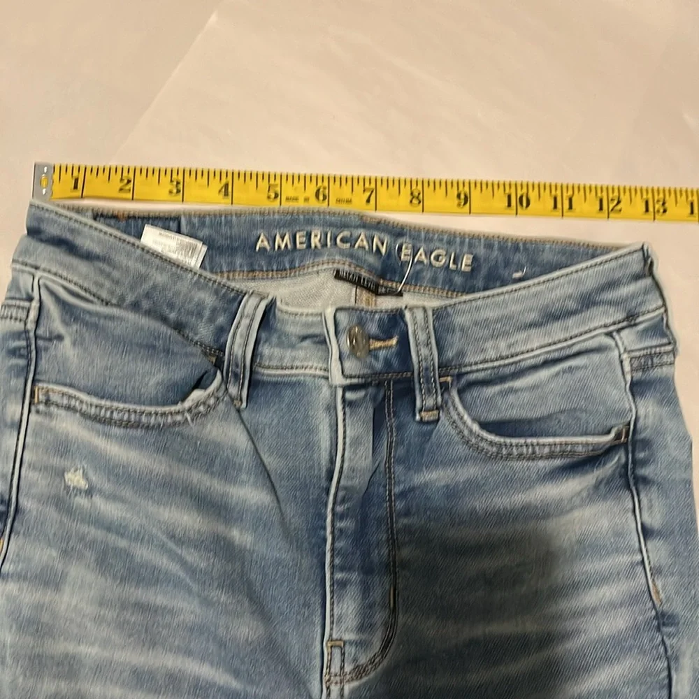 American Eagle Outfitters Women's Blue Jeans - Picture 13 of 13